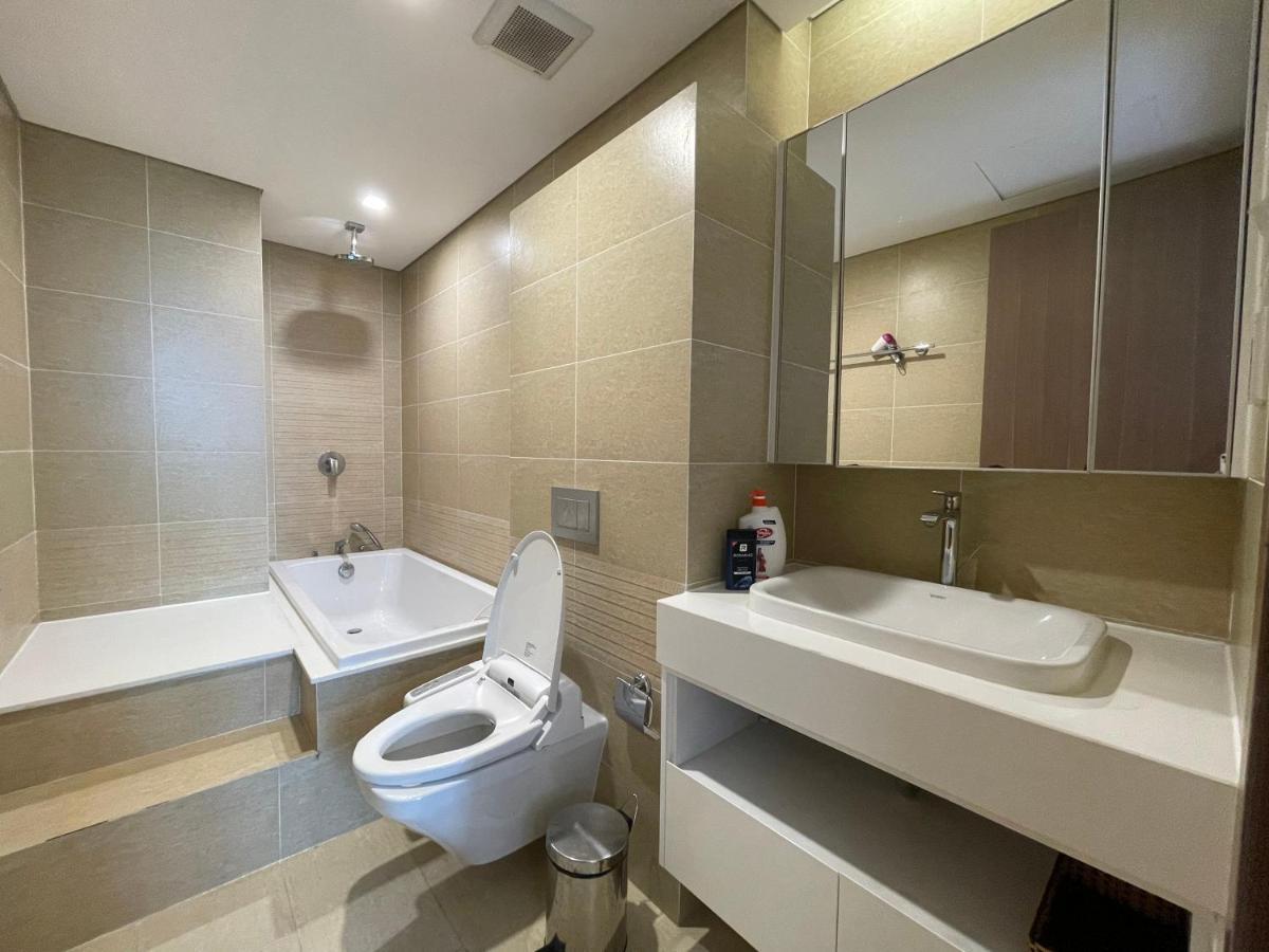 Lejlighed i Ba Dình på 81 m². Soveværelser: 2. Private badeværelser: 2. Hanoi Eksteriør billede